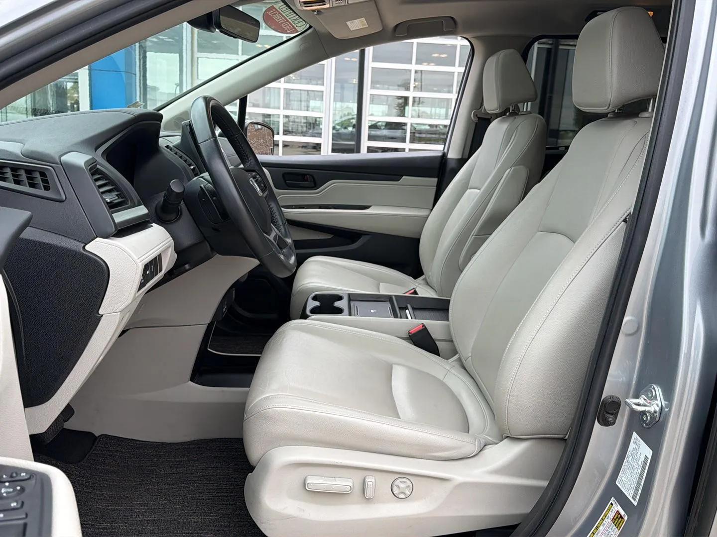 2025 Honda Odyssey EX-L photo 9