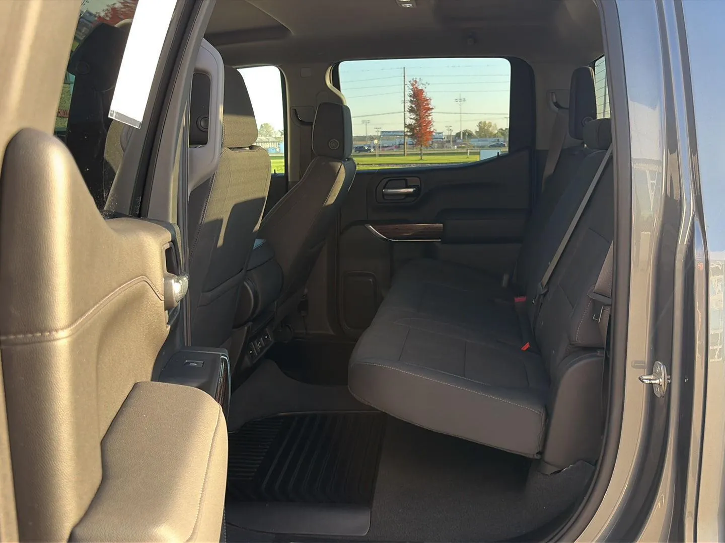 2021 GMC Sierra 1500 SLE photo 14