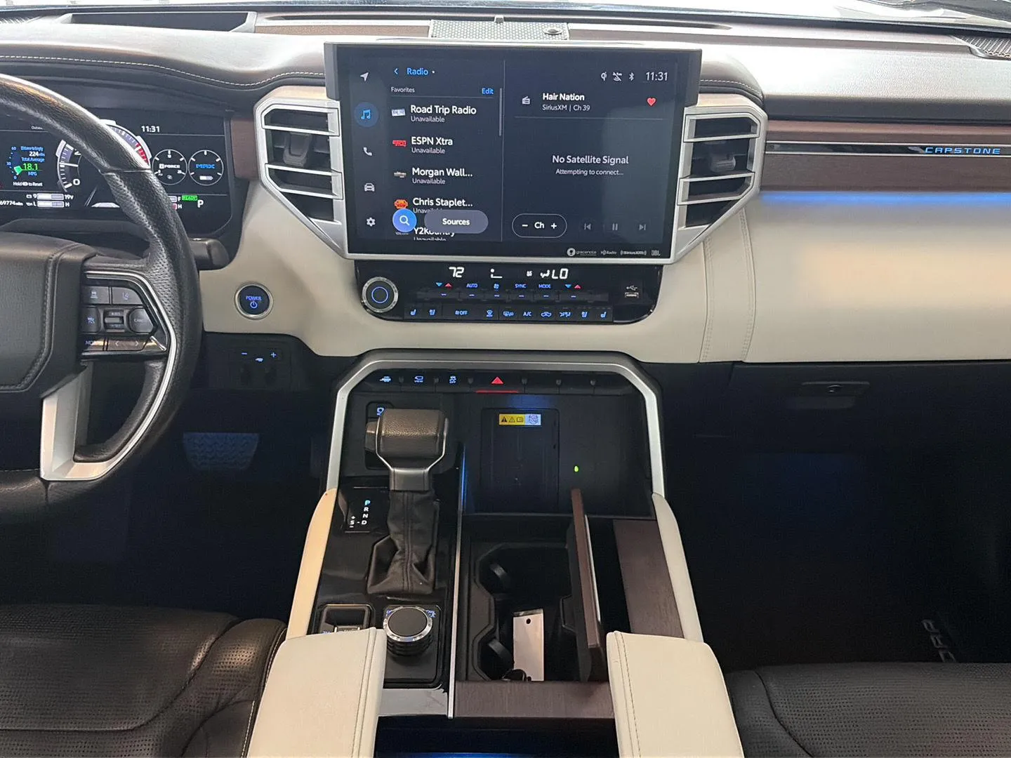 2022 Toyota Tundra Capstone HV photo 12
