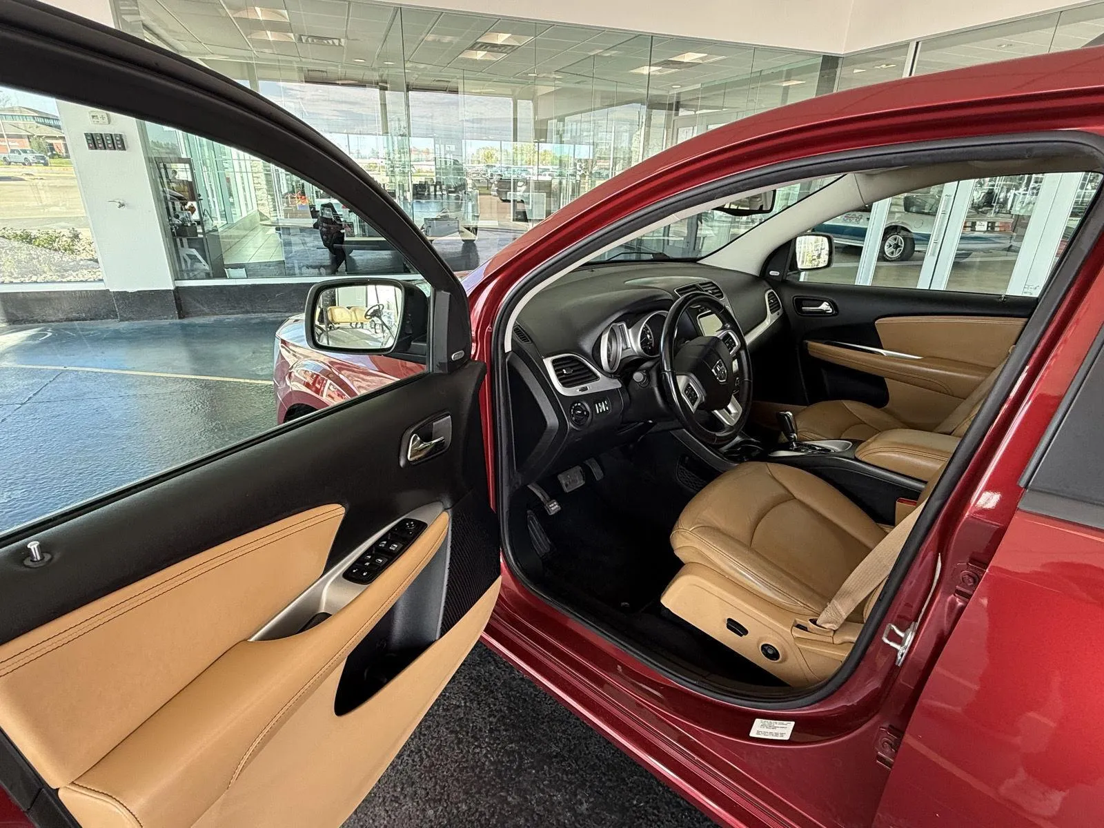 2011 Dodge Journey LUX photo 9