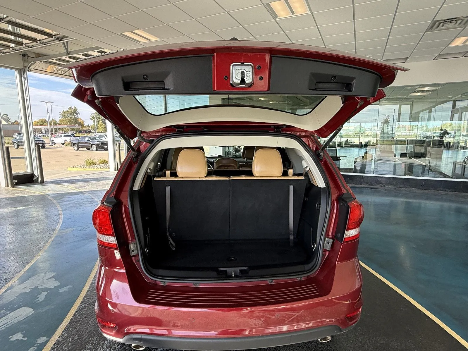 2011 Dodge Journey LUX photo 14