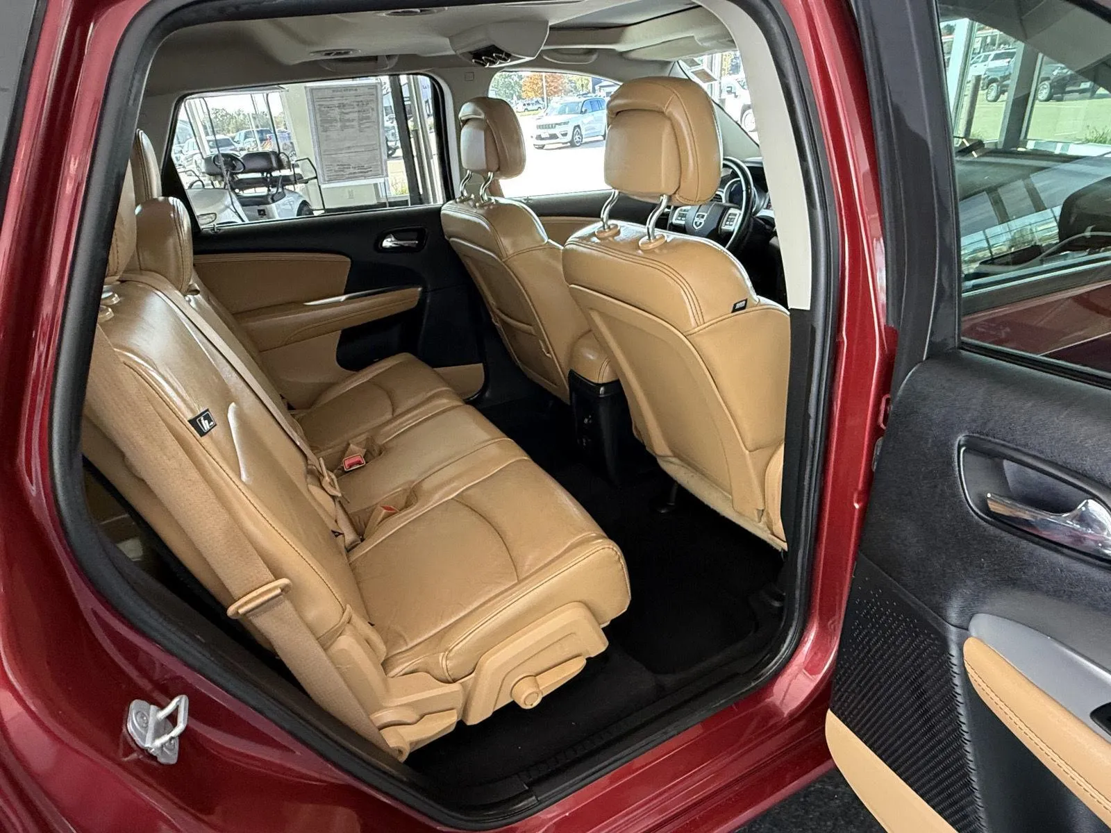 2011 Dodge Journey LUX photo 15
