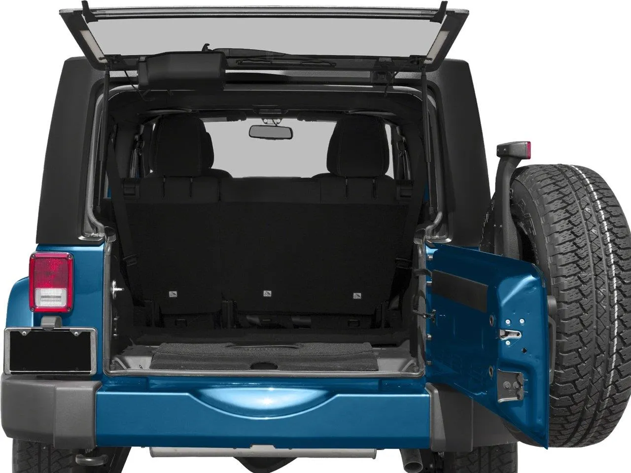 2016 Jeep Wrangler Unlimited Sahara photo 6