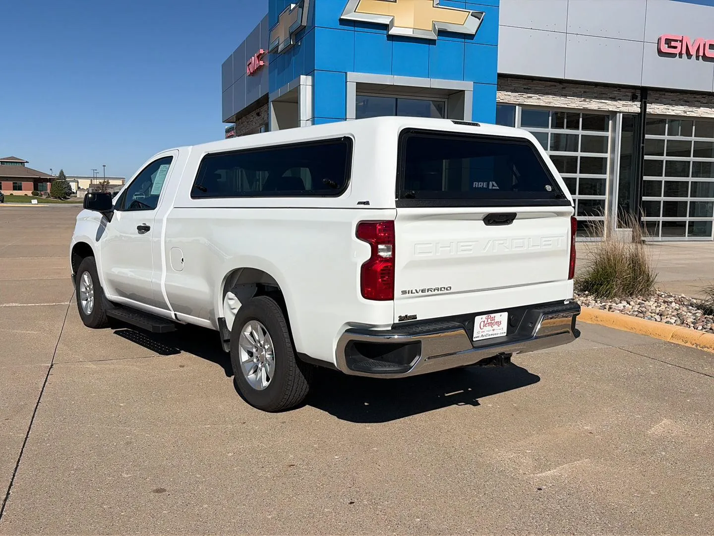 2022 Chevrolet Silverado 1500 Work Truck photo 3