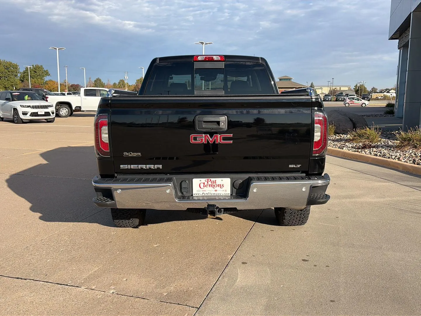 2018 GMC Sierra 1500 SLT photo 4