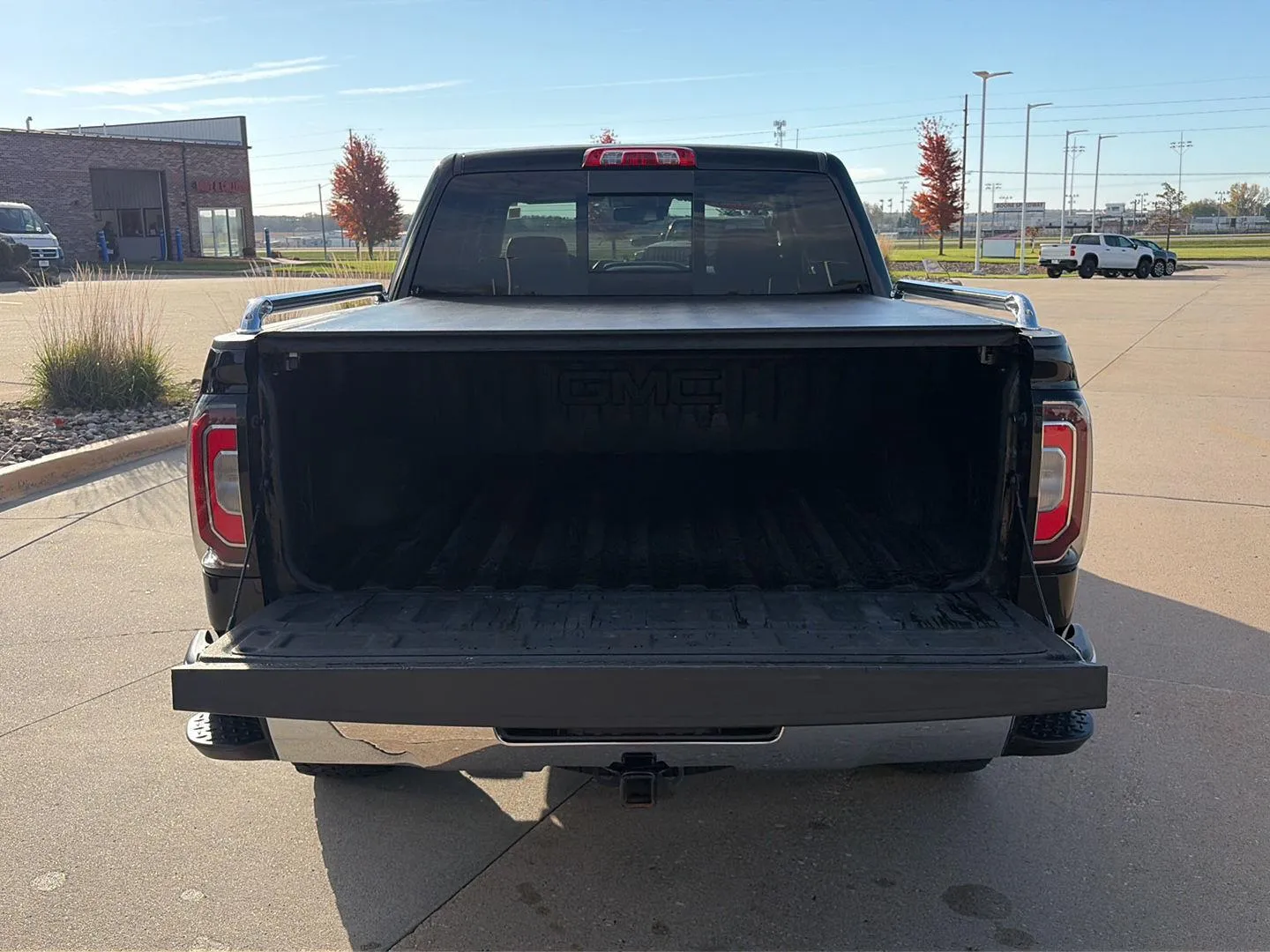 2018 GMC Sierra 1500 SLT photo 15
