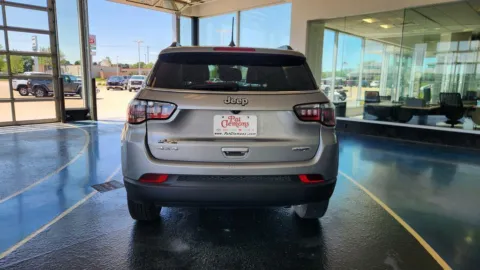 More photos of 2022 Jeep Compass Latitude at Pat Clemons Inc., IA