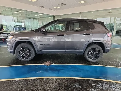 Photos of 2019 Jeep Compass Altitude for sale in Boone, IA at Pat Clemons Inc.