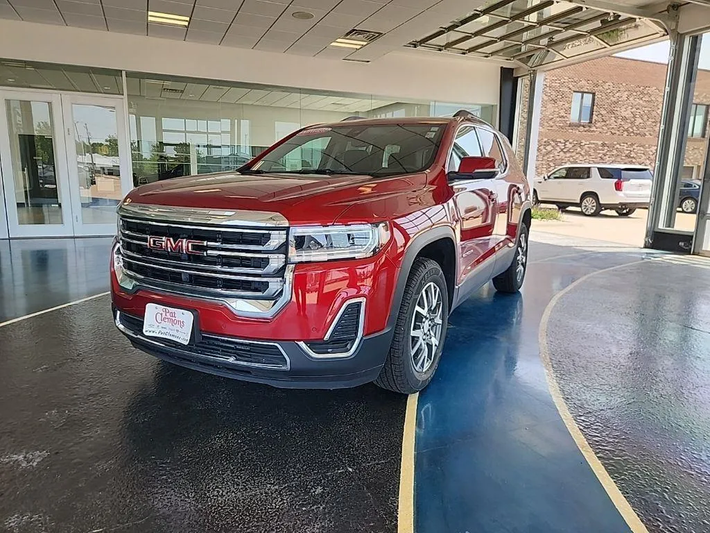 Red 2022 GMC Acadia SLE for sale in Boone, IA