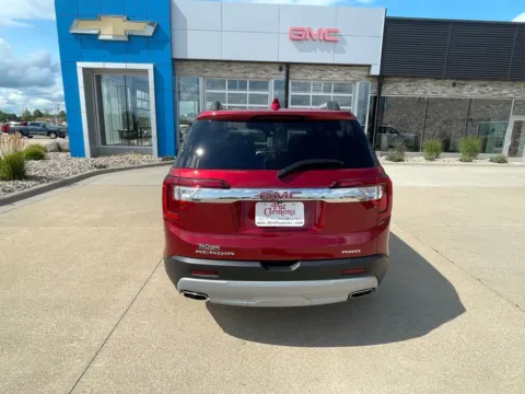 More photos of 2022 GMC Acadia SLE at Pat Clemons Inc., IA