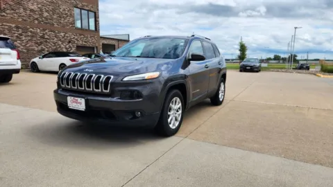 Gray 2017 Jeep Cherokee Latitude for sale in Boone, IA
