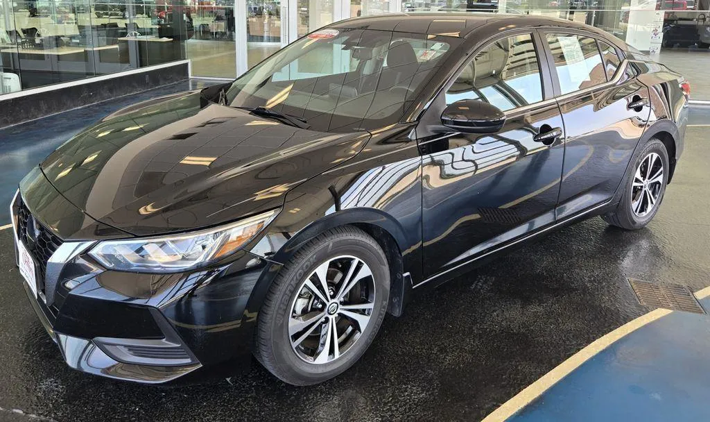 Black 2022 Nissan Sentra SV for sale in Boone, IA