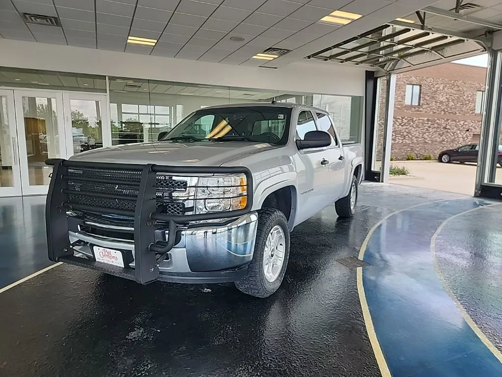 Silver 2013 Chevrolet Silverado 1500 LT for sale in Boone, IA