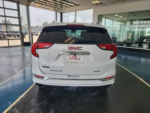 More photos of 2018 GMC Terrain Denali at Pat Clemons Inc., IA