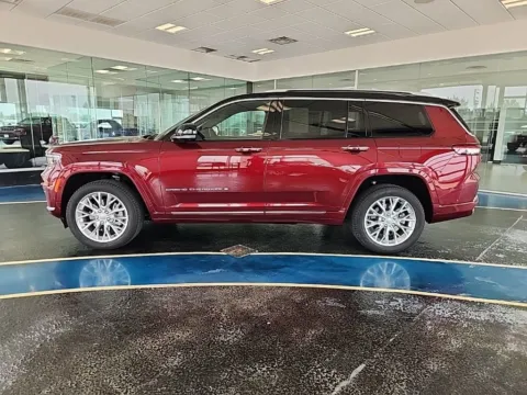 Photos of 2021 Jeep Grand Cherokee L Summit for sale in Boone, IA at Pat Clemons Inc.