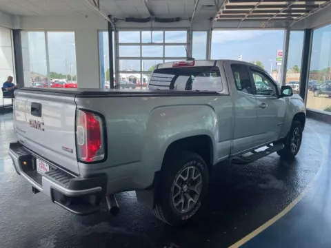 More photos of 2015 GMC Canyon 4WD SLE at Pat Clemons Inc., IA