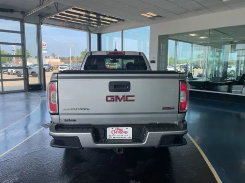 More photos of 2015 GMC Canyon 4WD SLE at Pat Clemons Inc., IA