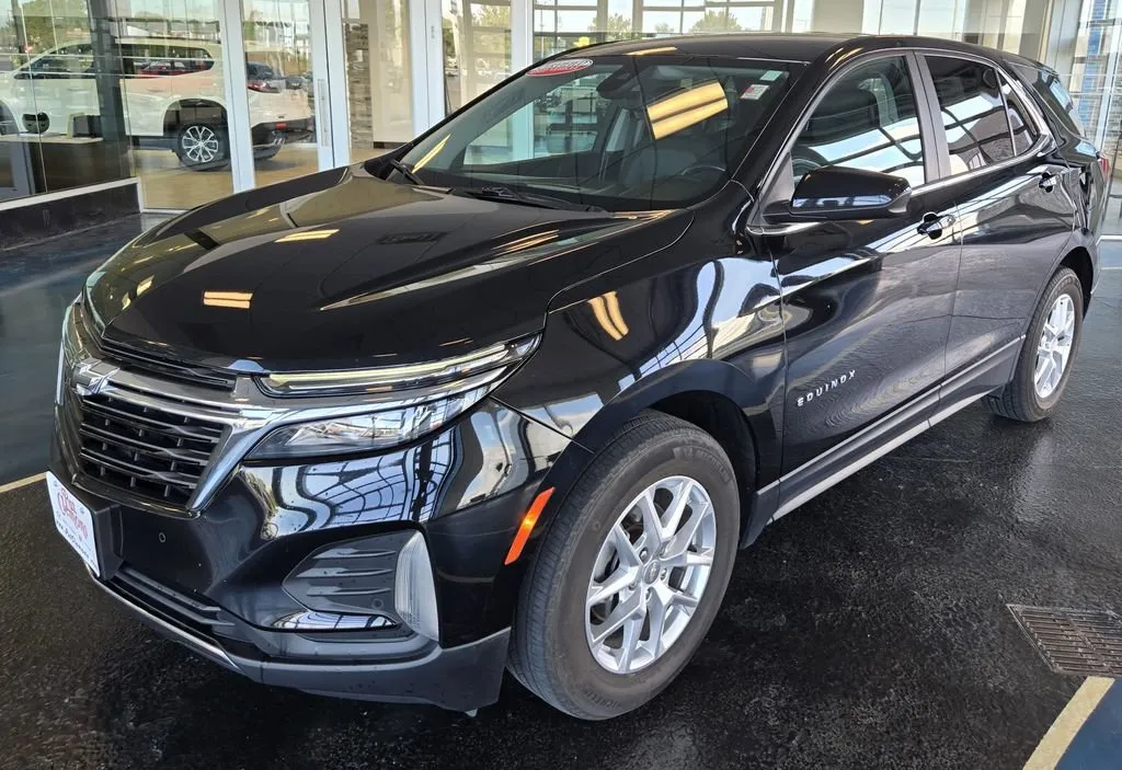 Black 2022 Chevrolet Equinox LT for sale in Boone, IA