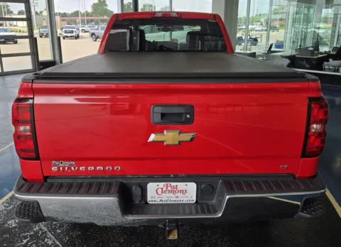 More photos of 2016 Chevrolet Silverado 1500 LT at Pat Clemons Inc., IA