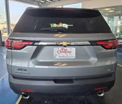 More photos of 2023 Chevrolet Traverse LT Cloth at Pat Clemons Inc., IA