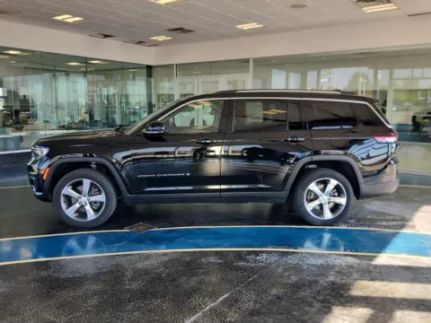 Photos of 2021 Jeep Grand Cherokee L Limited for sale in Boone, IA at Pat Clemons Inc.