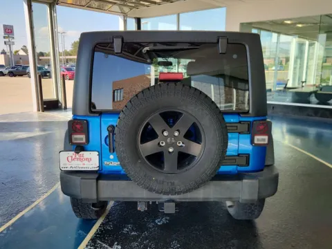 More photos of 2015 Jeep Wrangler Unlimited Sport at Pat Clemons Inc., IA
