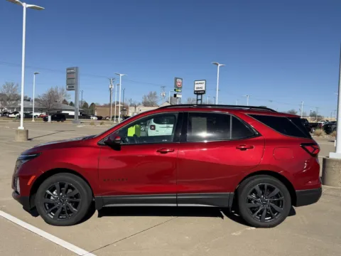 Photos of 2024 Chevrolet Equinox RS for sale in Boone, IA at Pat Clemons Inc.