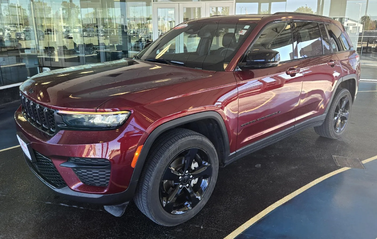 Red 2023 Jeep Grand Cherokee Altitude for sale in Boone, IA