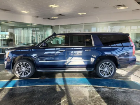 Photos of 2018 Cadillac Escalade ESV Luxury for sale in Boone, IA at Pat Clemons Inc.