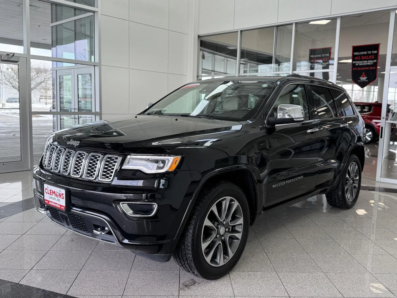 Black 2018 Jeep Grand Cherokee Overland for sale in Lincoln, NE