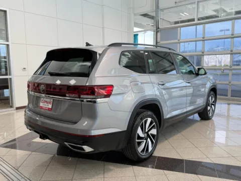 More photos of 2024 Volkswagen Atlas 2.0T SE w/Technology at Clemons Mitsubishi, NE