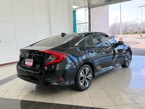 More photos of 2017 Honda Civic Sedan EX-L at Clemons Mitsubishi, NE