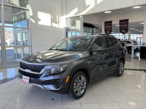 Gray 2021 Kia Seltos S for sale in Lincoln, NE