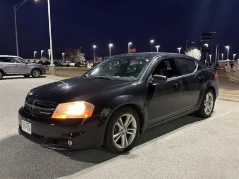 Black 2013 Dodge Avenger SXT for sale in Lincoln, NE