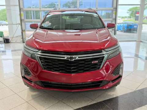 More photos of 2022 Chevrolet Equinox RS at Clemons Mitsubishi, NE