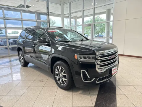 Another view of 2023 GMC Acadia SLT for sale in Lincoln, NE at Clemons Mitsubishi