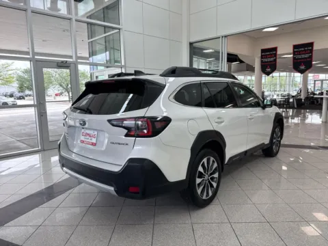 More photos of 2023 Subaru Outback Limited at Clemons Mitsubishi, NE