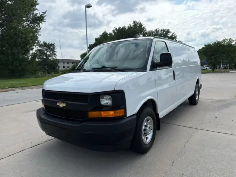 White 2017 Chevrolet Express Cargo Van 3500 for sale in Lincoln, NE