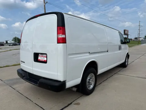 More photos of 2017 Chevrolet Express Cargo Van 3500 at Clemons Mitsubishi, NE