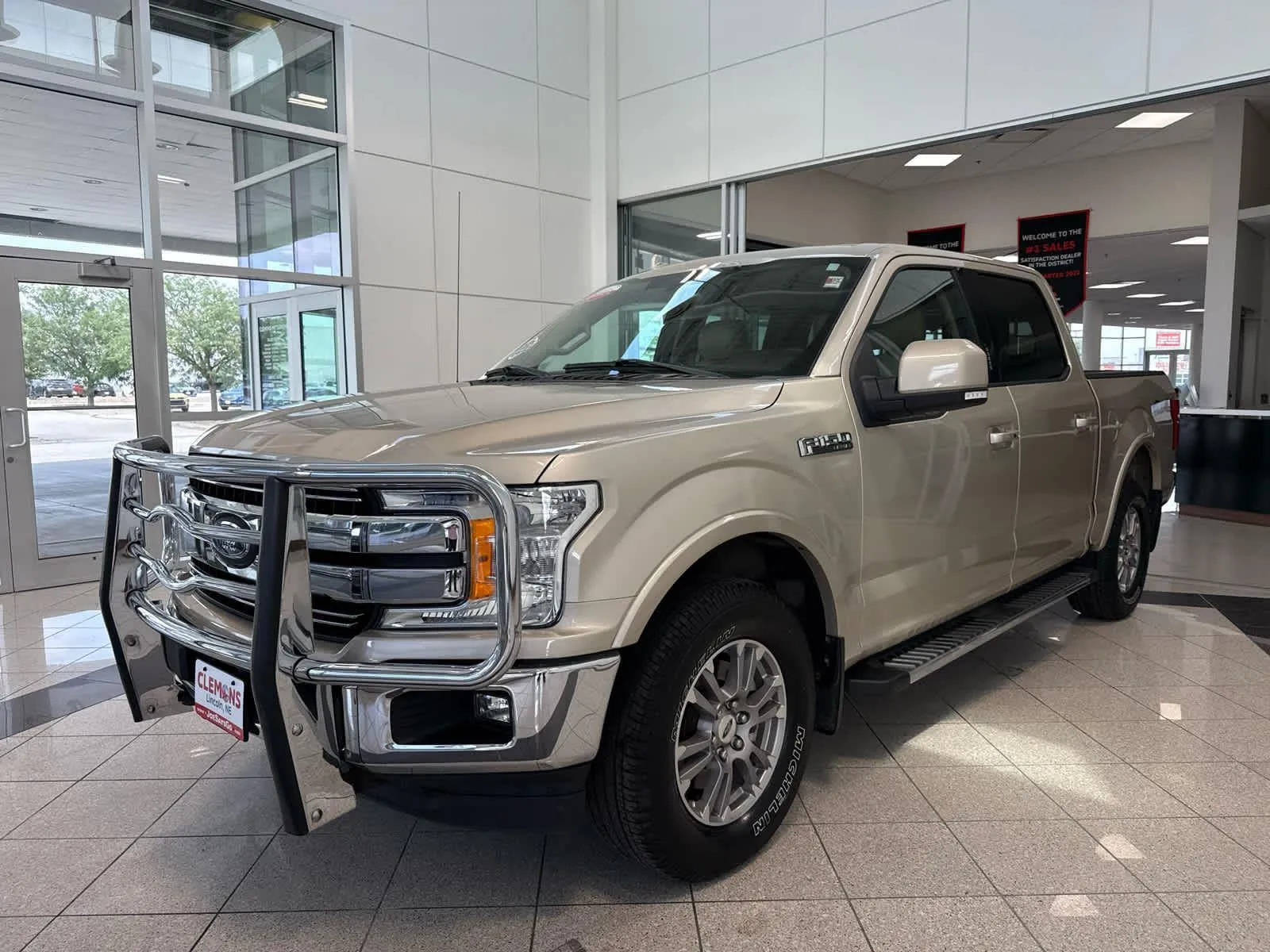 White 2018 Ford F-150 LARIAT for sale in Lincoln, NE