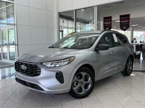 Silver 2024 Ford Escape ST-Line for sale in Lincoln, NE