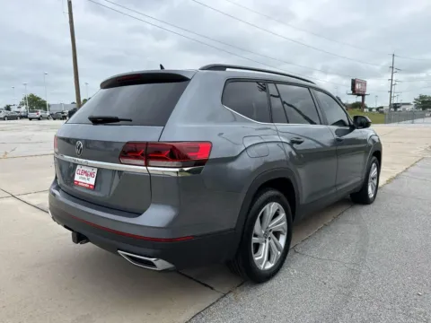 More photos of 2022 Volkswagen Atlas 3.6L V6 SE w/Technology at Clemons Mitsubishi, NE
