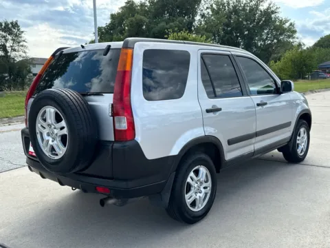 More photos of 2002 Honda CR-V EX at Clemons Mitsubishi, NE