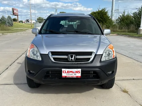 More photos of 2002 Honda CR-V EX at Clemons Mitsubishi, NE