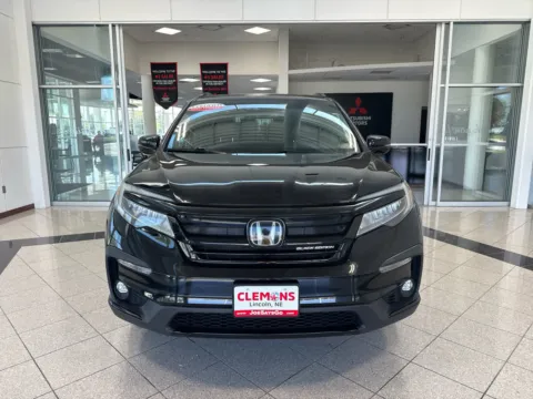 Photos of 2021 Honda Pilot Black Edition for sale in Lincoln, NE at Clemons Mitsubishi