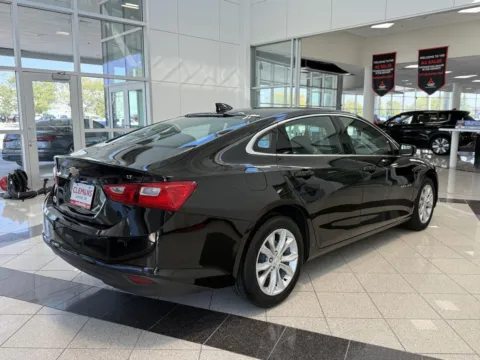 More photos of 2024 Chevrolet Malibu LT at Clemons Mitsubishi, NE