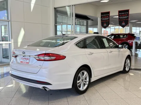Another view of 2018 Ford Fusion SE for sale in Lincoln, NE at Clemons Mitsubishi