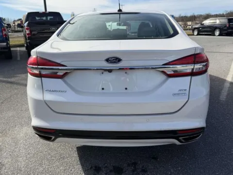 More photos of 2017 Ford Fusion SE at Hi Lo Auto Sales - Frederick - 355, MD