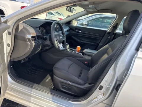 Photos of 2024 Nissan Altima 2.5 SV for sale in Frederick, MD at Hi Lo Auto Sales - Frederick - 355