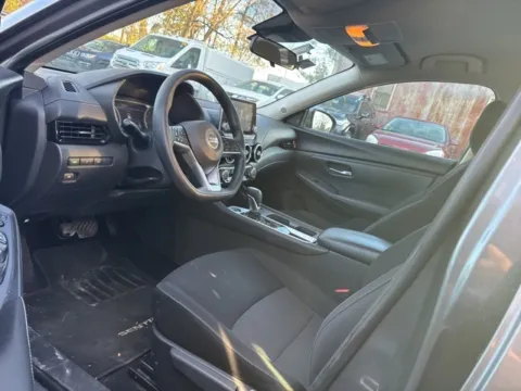 Photos of 2023 Nissan Sentra SV for sale in Frederick, MD at Hi Lo Auto Sales - Frederick - 355